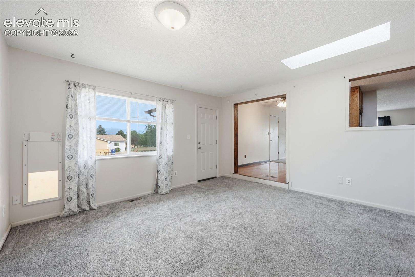 Listing photo 24 for 65 Diamond E Road