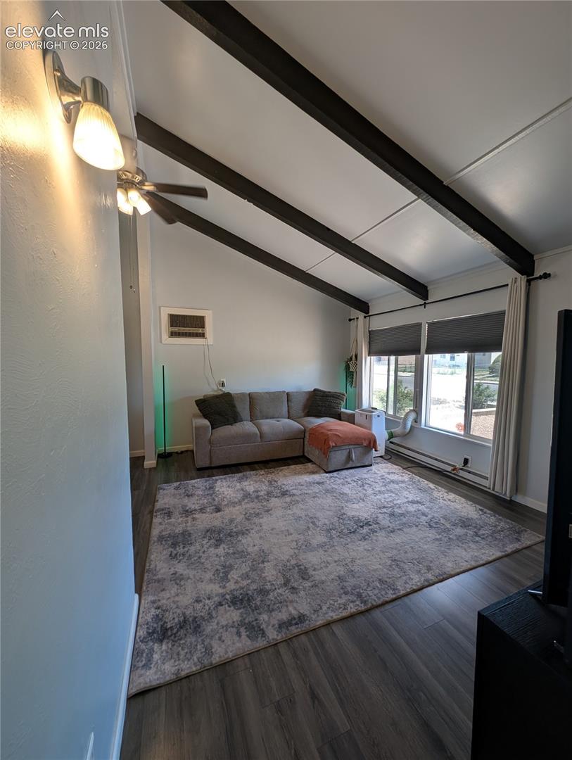 Listing photo 3 for 2305 Cheyenne Avenue