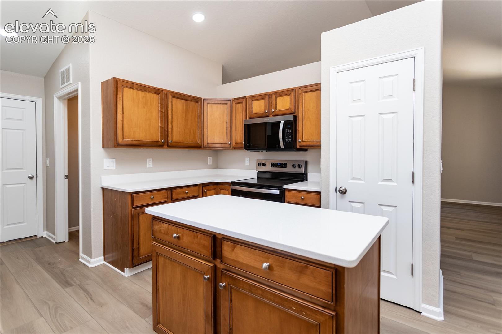 Listing photo 21 for 1504 Ancestra Drive