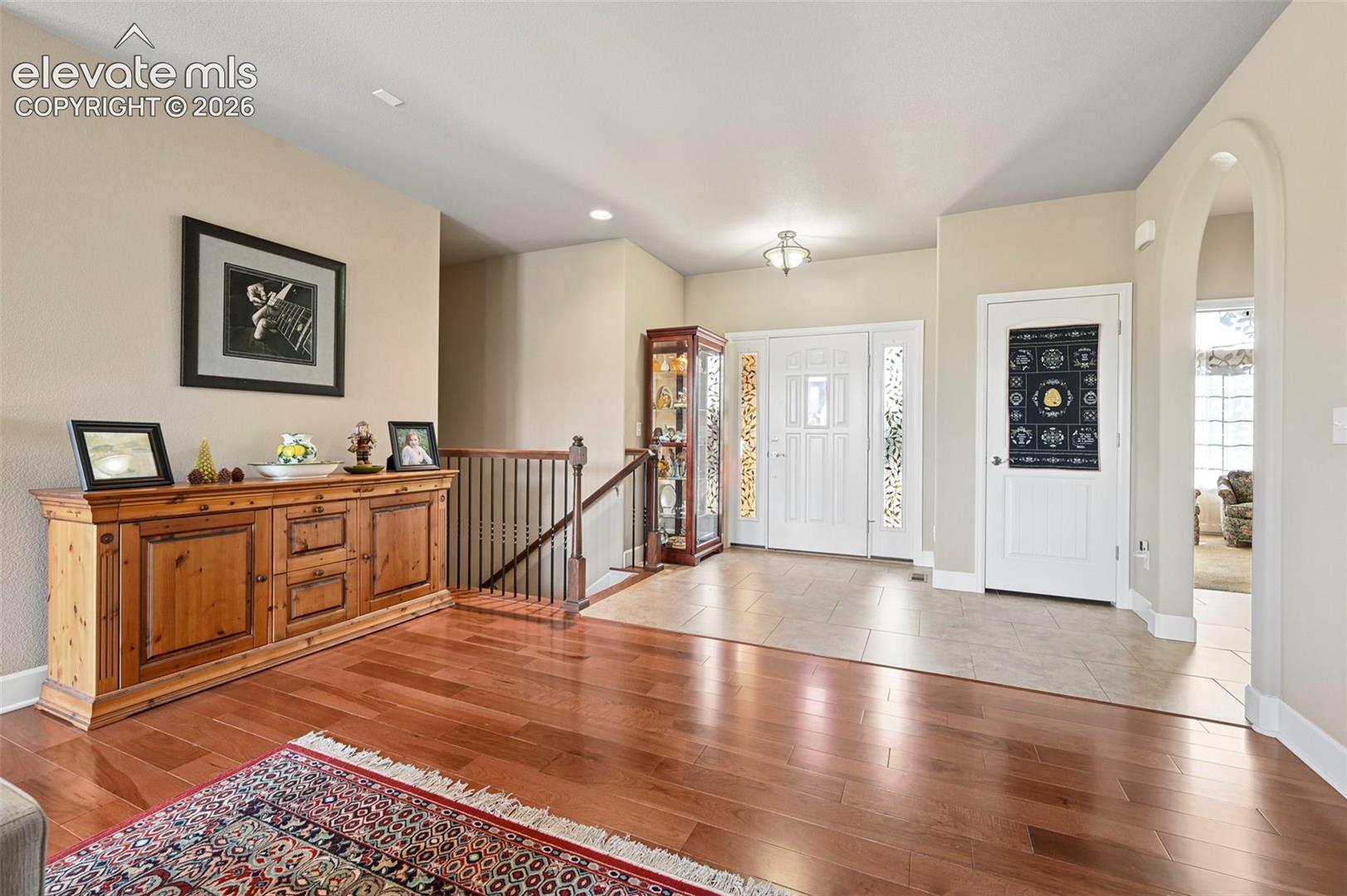 Listing photo 7 for 10484 Mile Post Loop