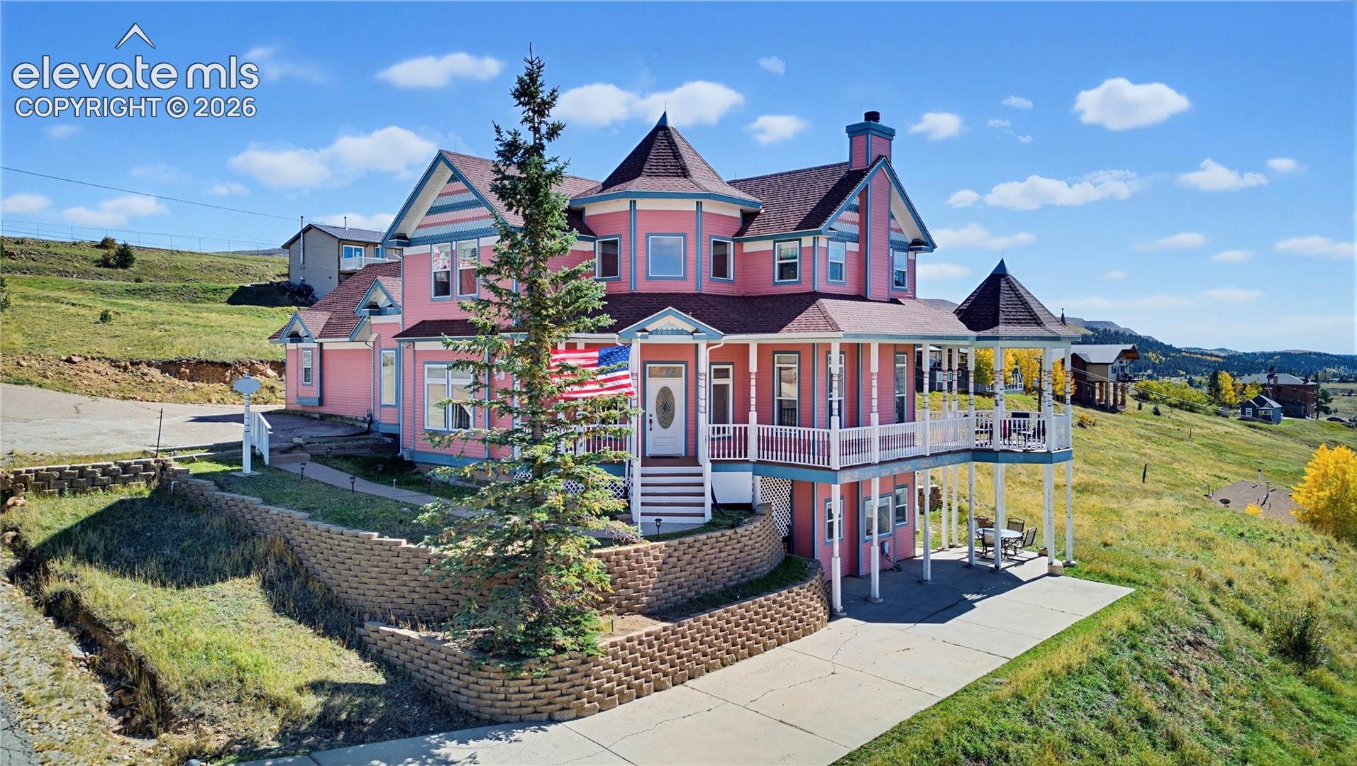 Listing photo 7 for 222 E Placer Street
