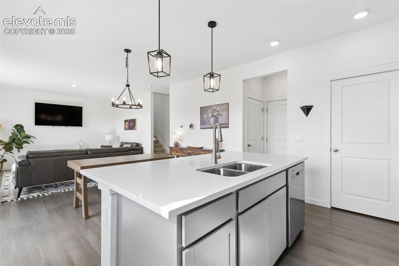 Listing photo 11 for 16149 Alpine Sorrel Drive