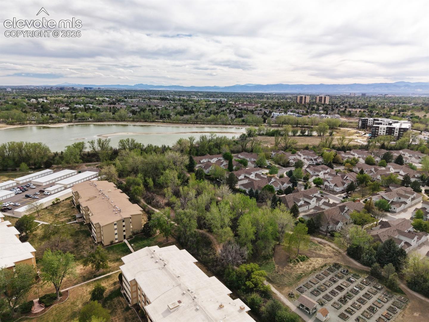 Listing photo 38 for 605 S Alton Way 12C