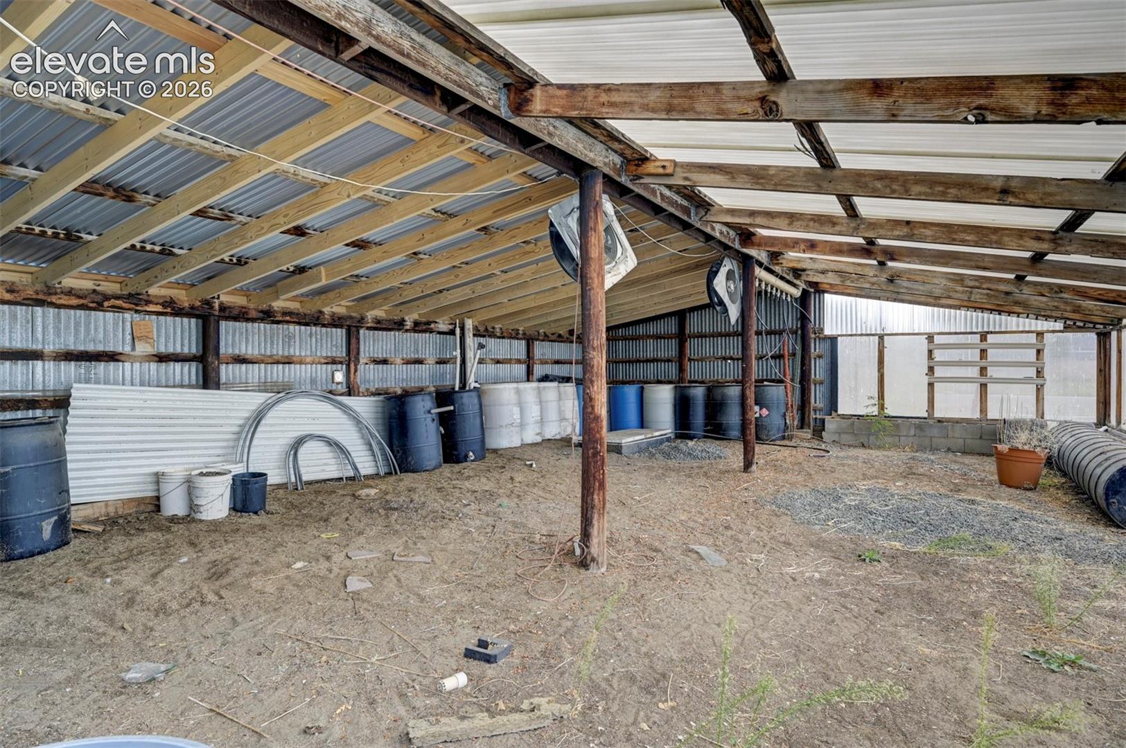 Listing photo 40 for 8170 Valli-Farm Road