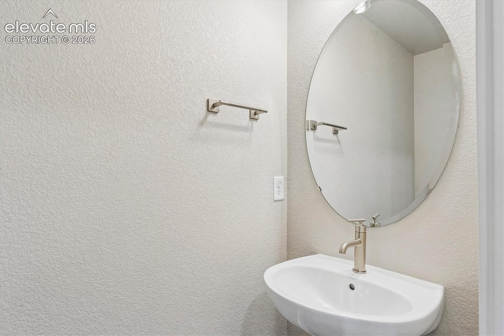 Listing photo 14 for 3023 Curly Grove