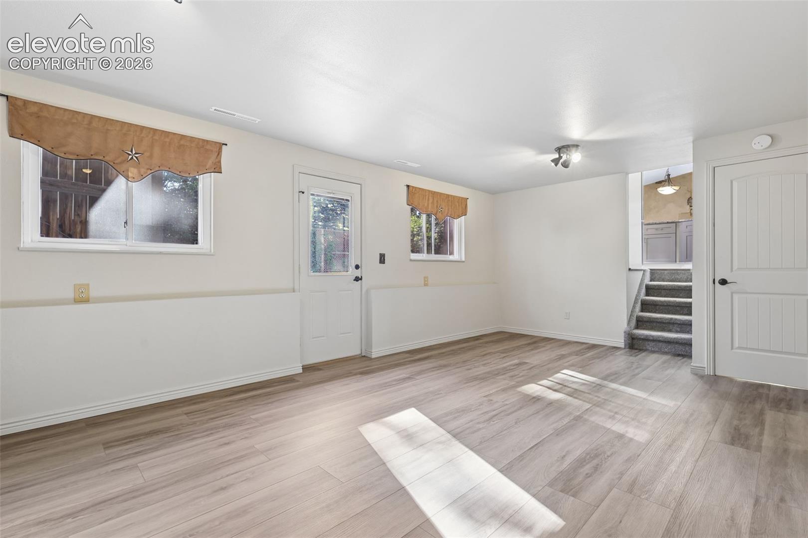 6723 Bishop Drive, photo 21