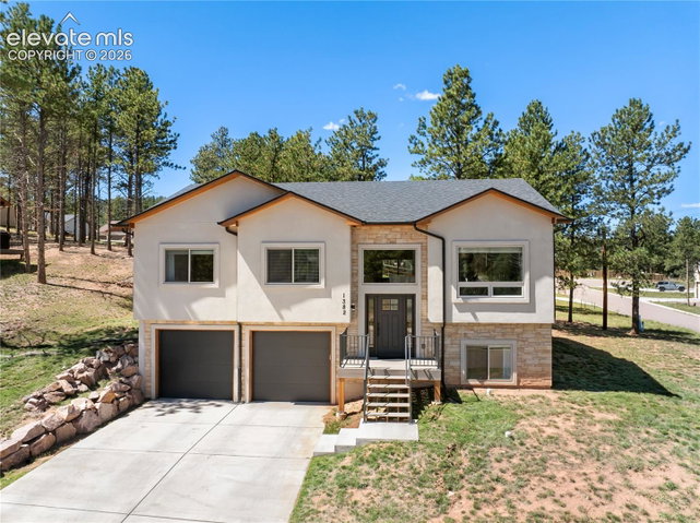 1382 Ridgestone Drive — listing photo