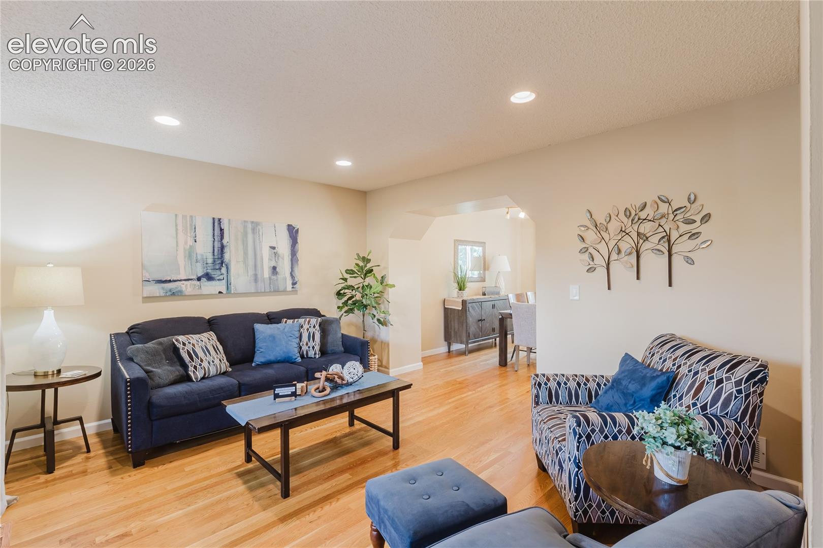 8720 Anglewood Court, photo 14