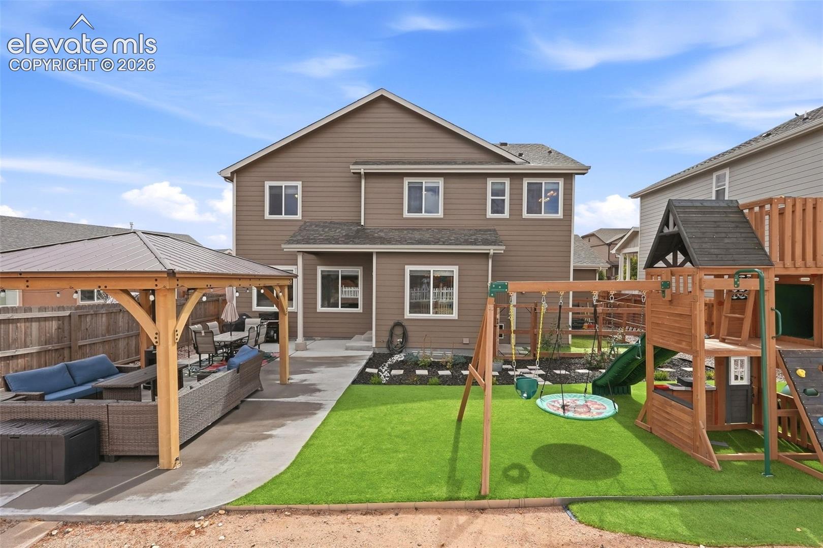 Listing photo 5 for 10567 Mount Evans Drive