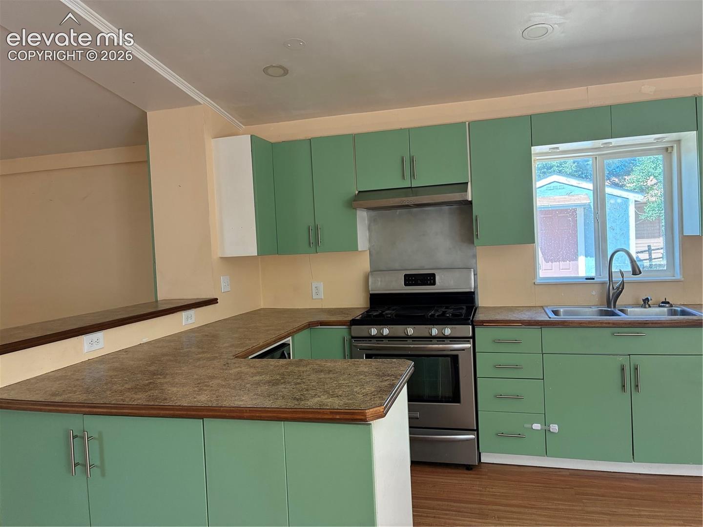169 Daisy Street, photo 24