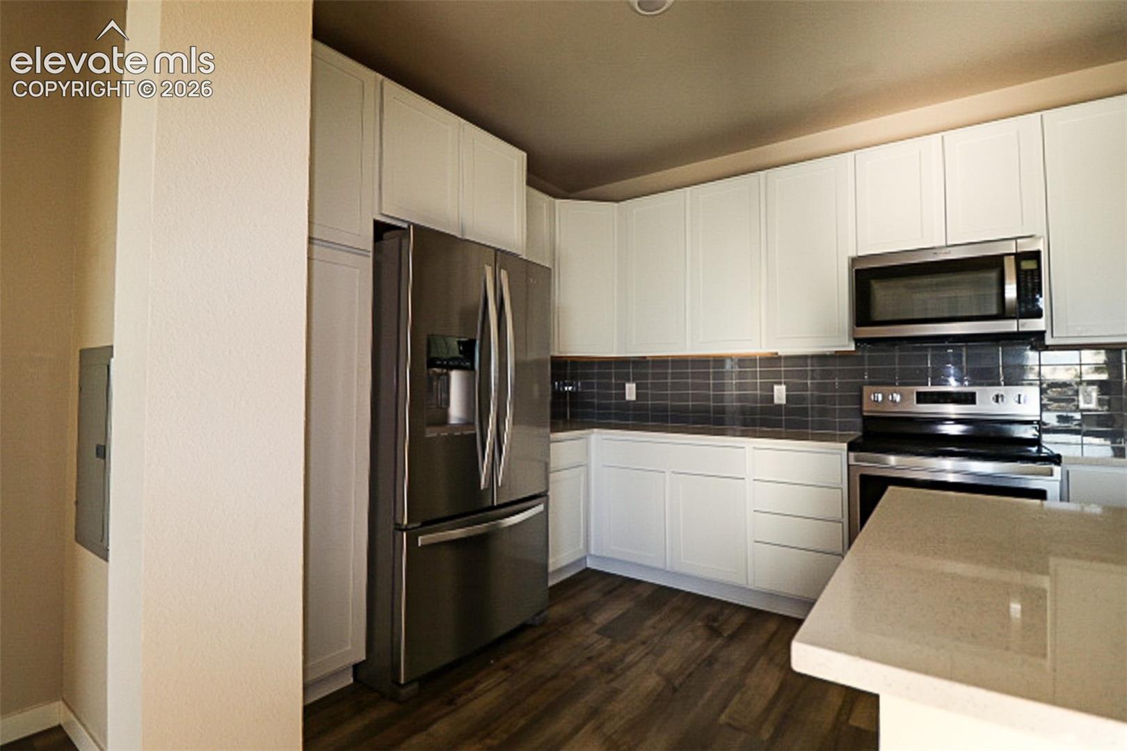 Listing photo 9 for 9295 Twenty Mile Road 204