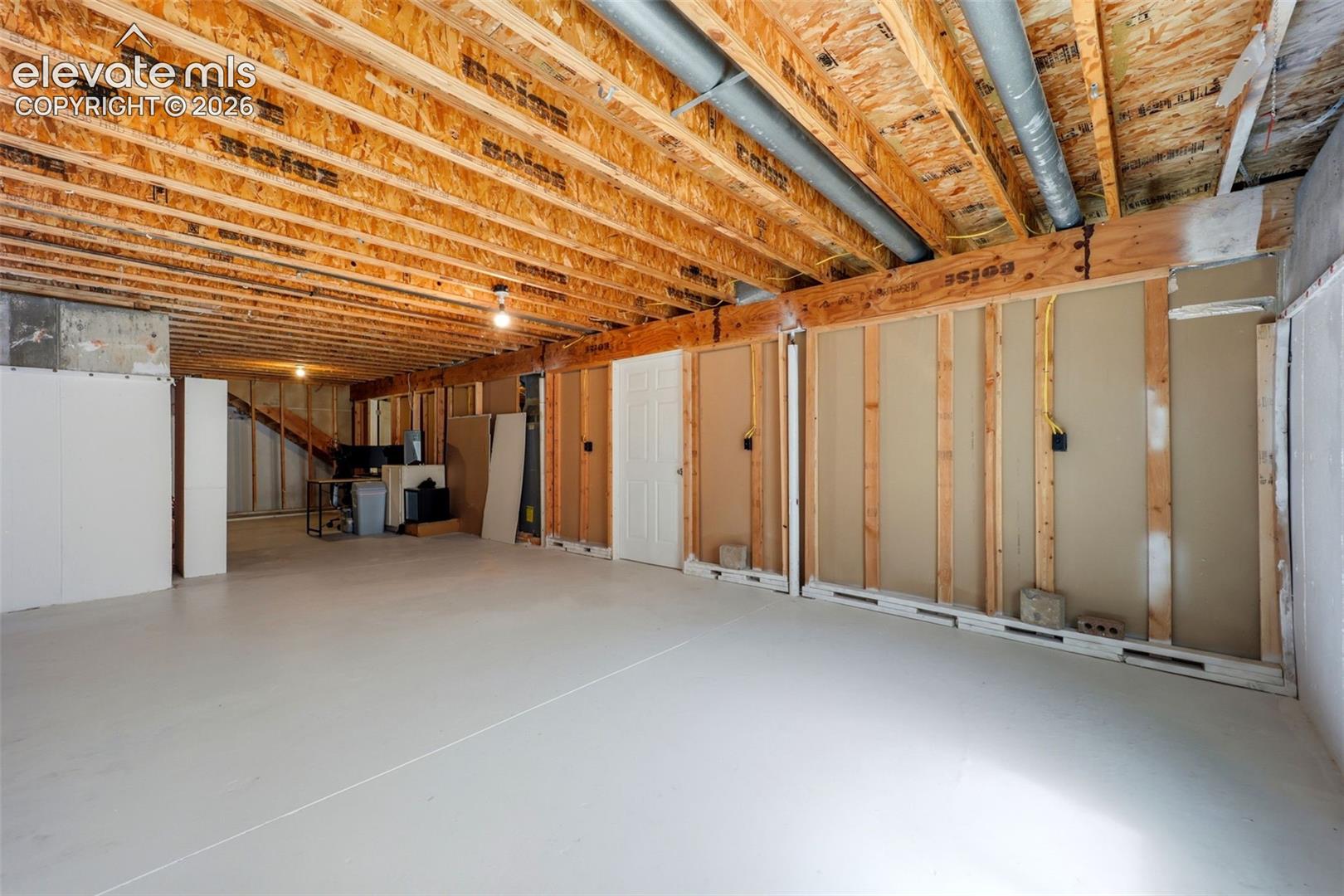 Listing photo 33 for 1218 E Onizuka Lane