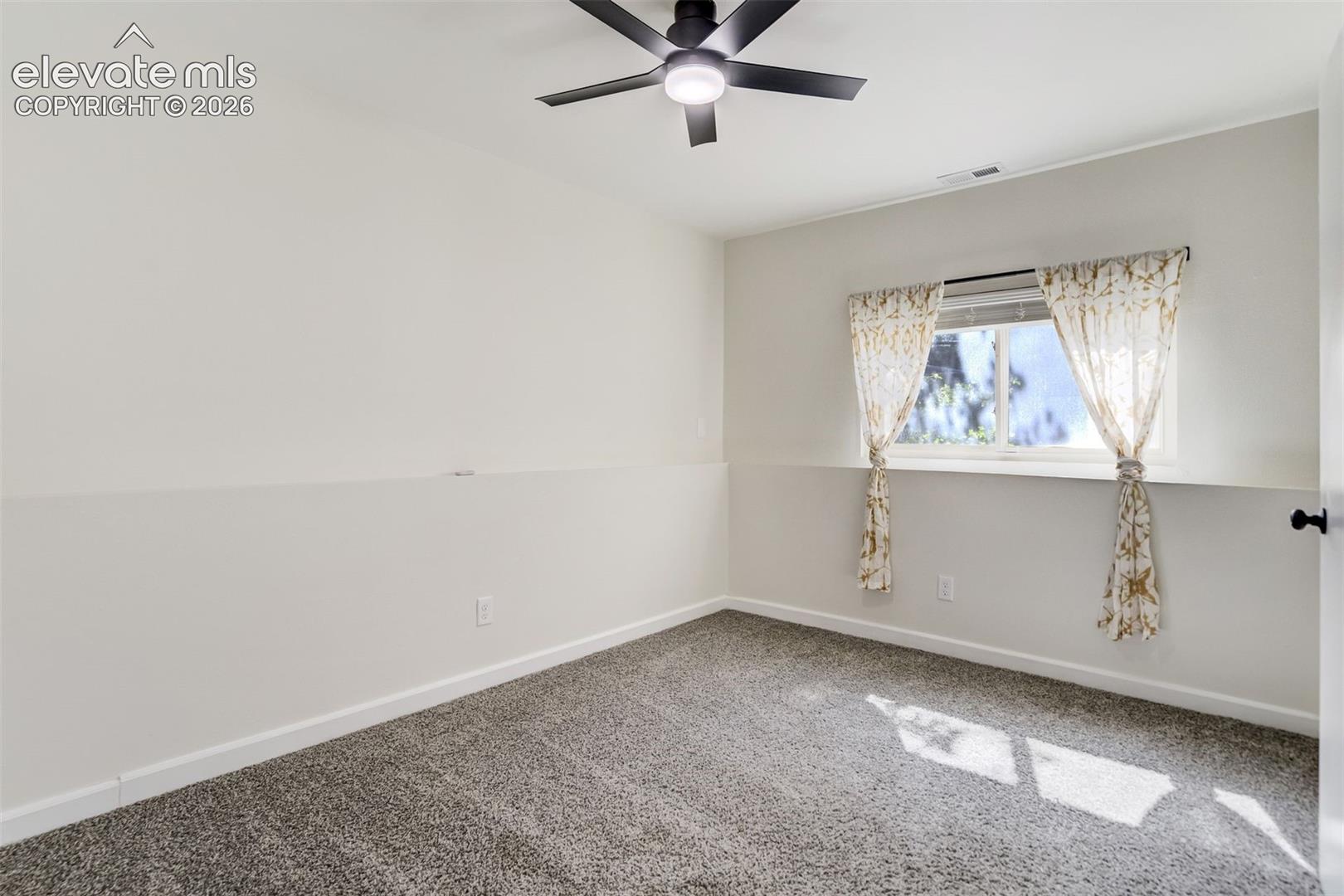 8295 Candon Drive, photo 23