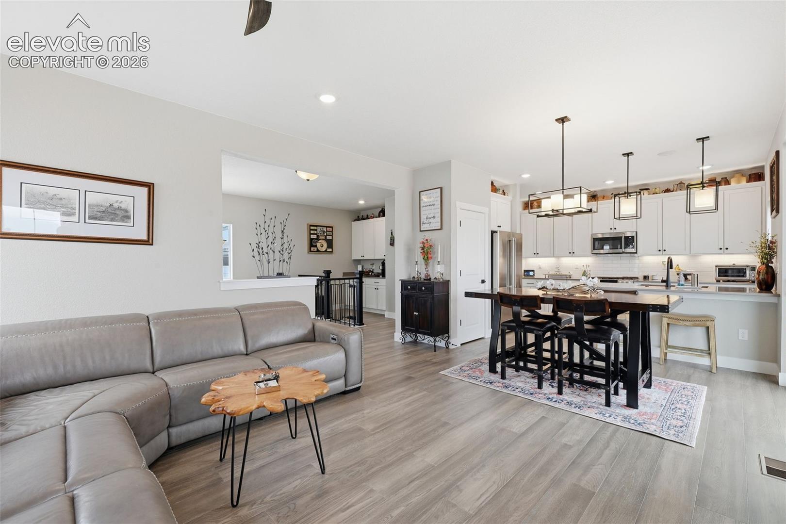 Listing photo 13 for 16300 Monument Rock Court
