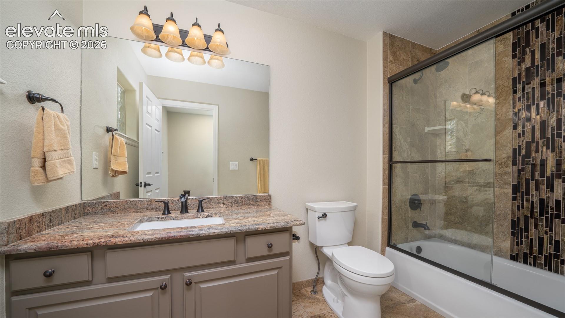 Listing photo 28 for 40 Wuthering Heights Drive