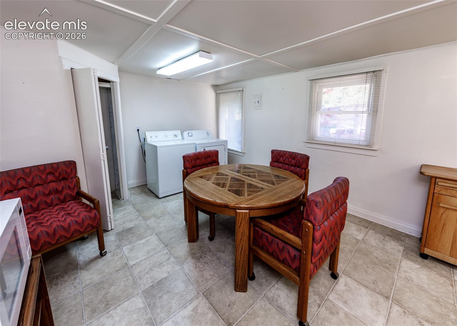 505 Gunnison Avenue, photo 13