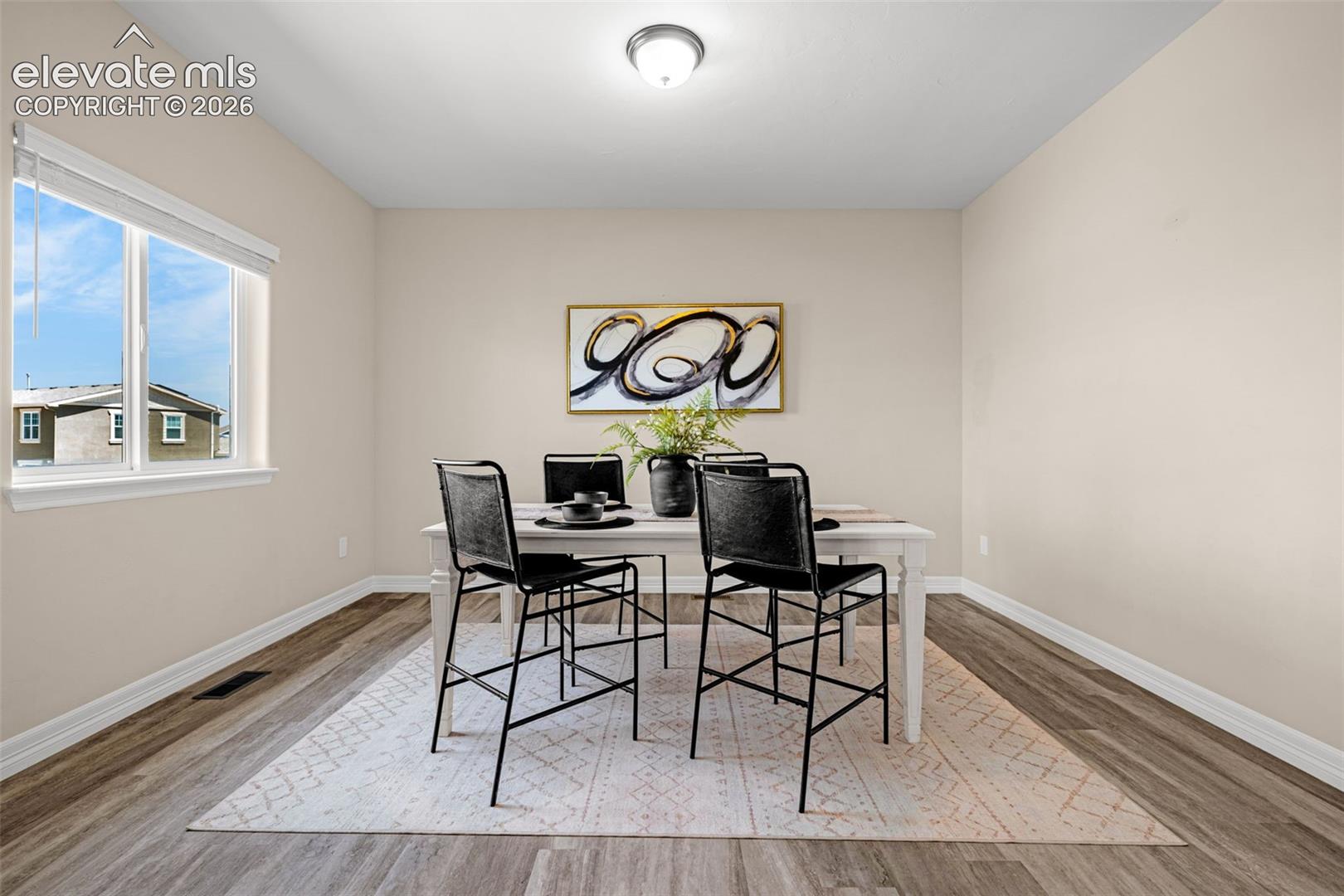 Listing photo 14 for 9813 Fairway Glen Drive