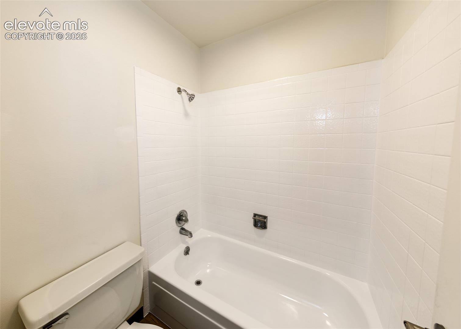 5013 Masheena Lane, photo 22