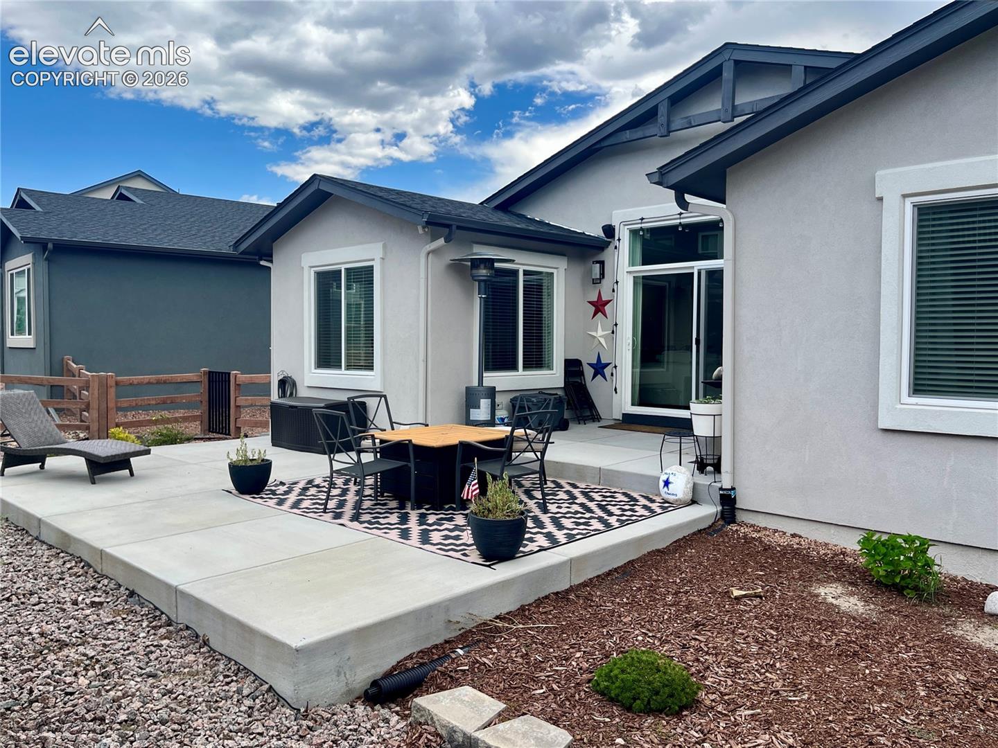 6463 Rolling Creek Drive, photo 2