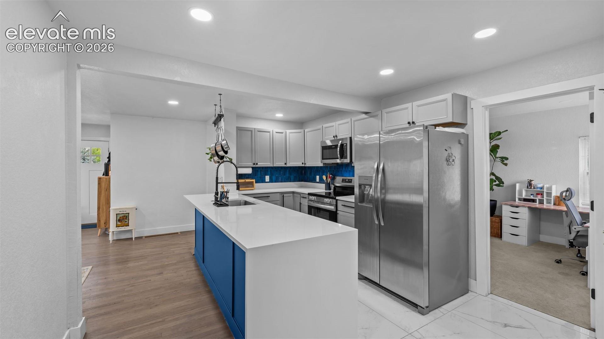 Listing photo 10 for 1380 Trenton Street