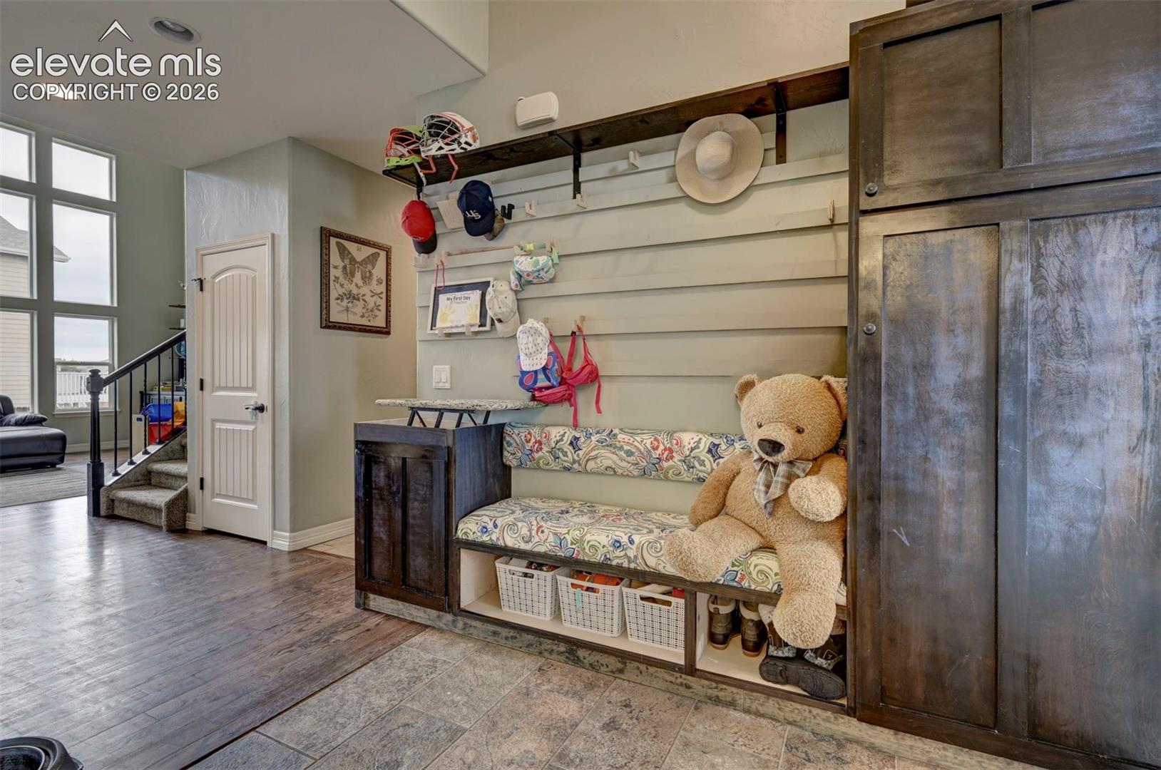 Listing photo 19 for 10249 Mt Lincoln Drive