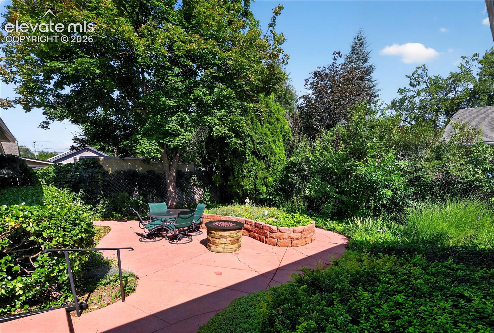 2204 Cascade Avenue, photo 18