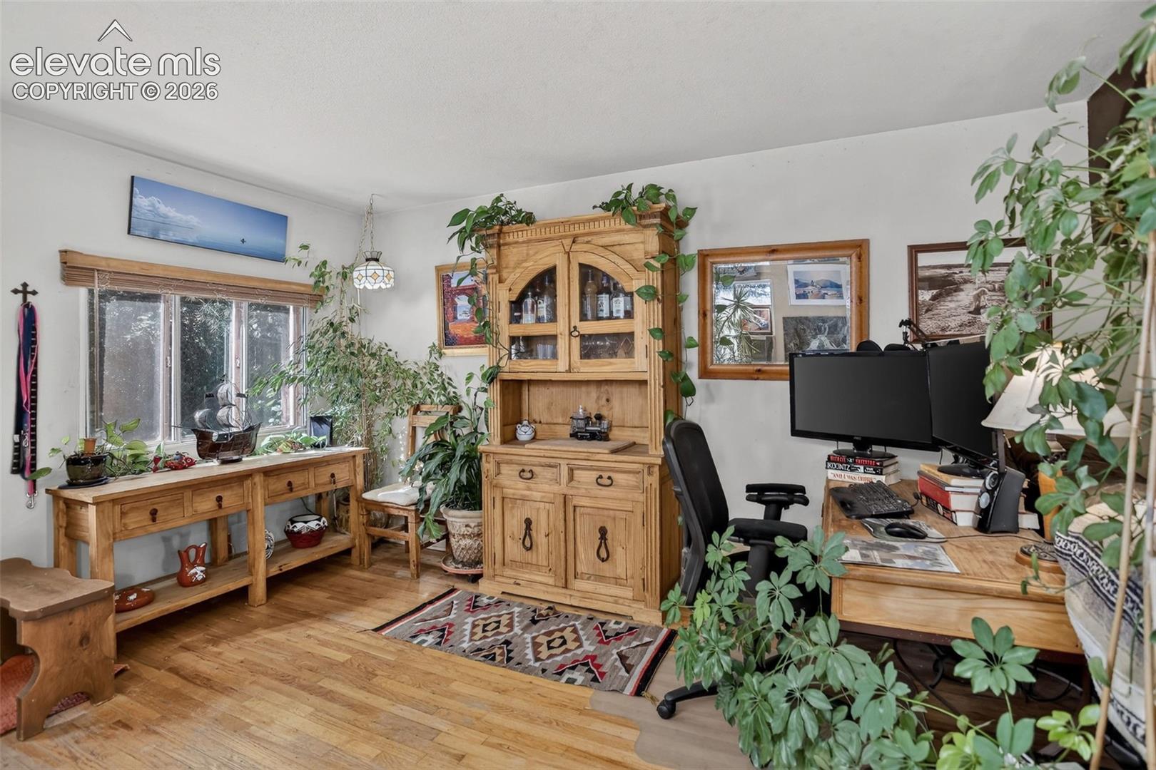 Listing photo 13 for 450 S Quitman Street