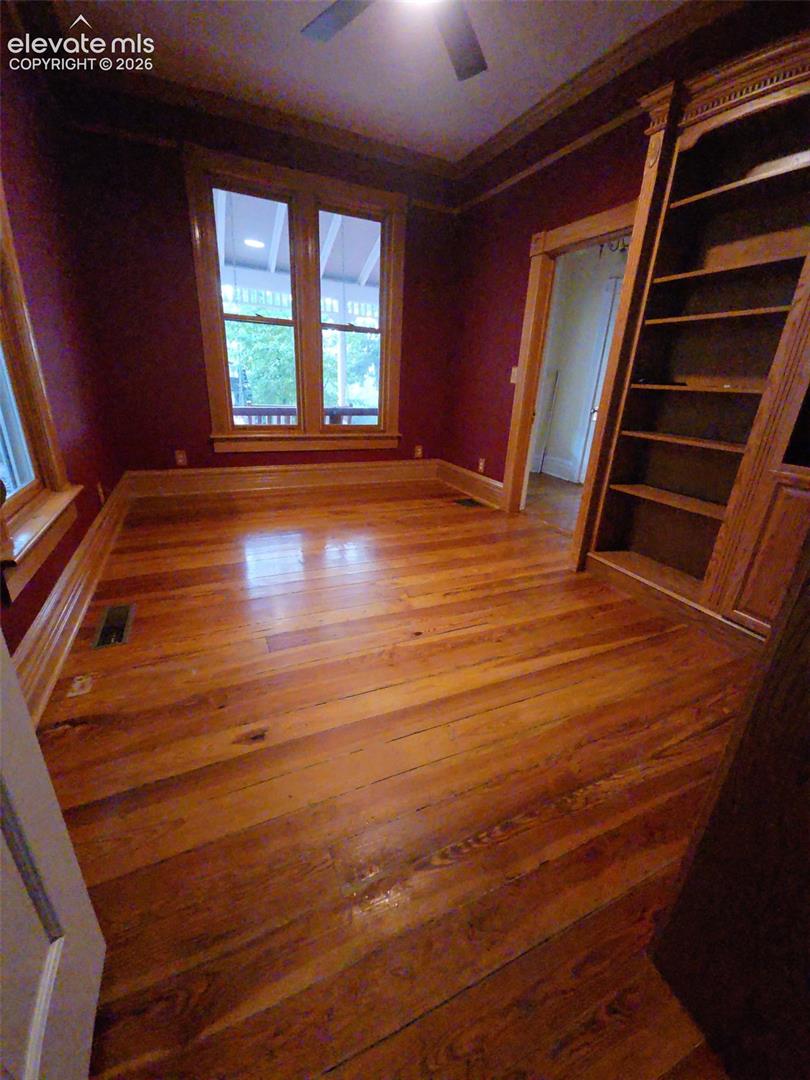 Listing photo 44 for 602 RUXTON Avenue