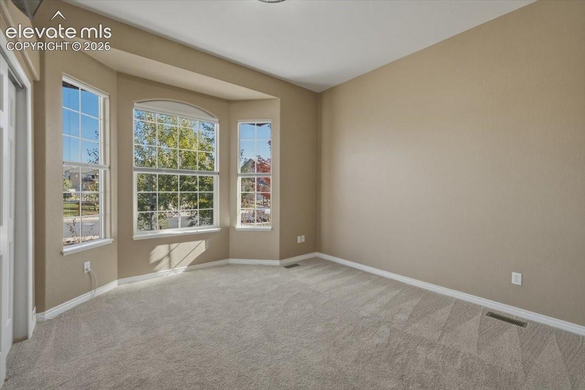 Listing photo 30 for 10862 Torreys Peak Way