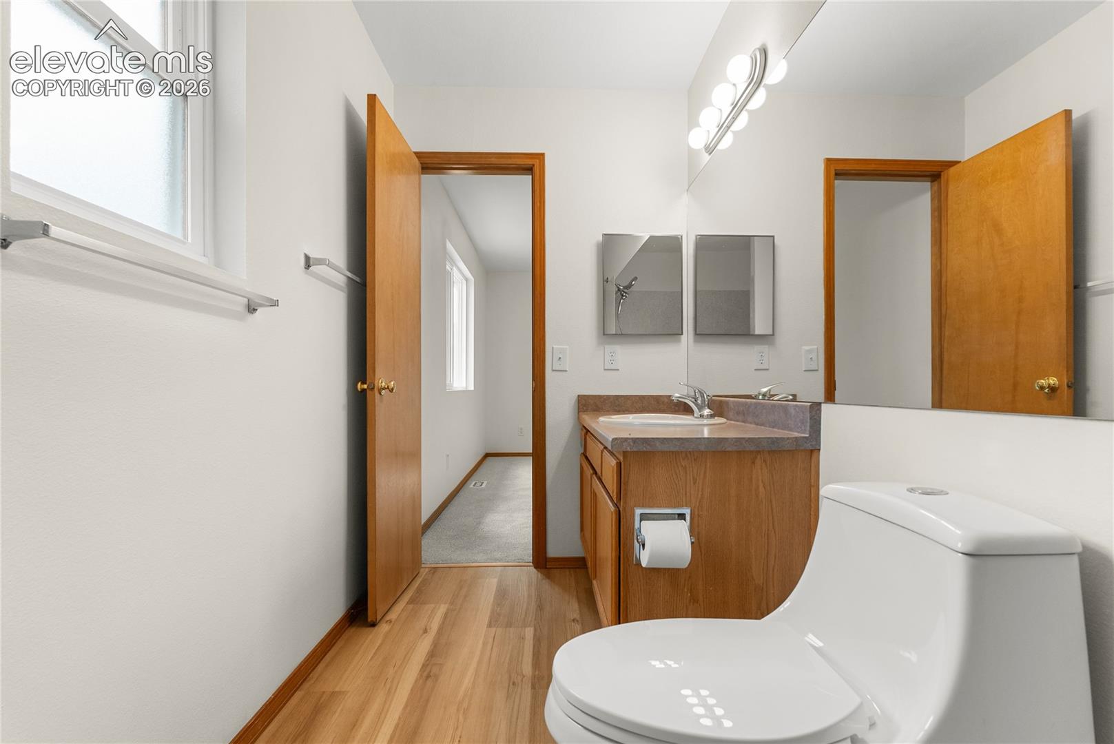 Listing photo 22 for 890 N Candlestar Loop