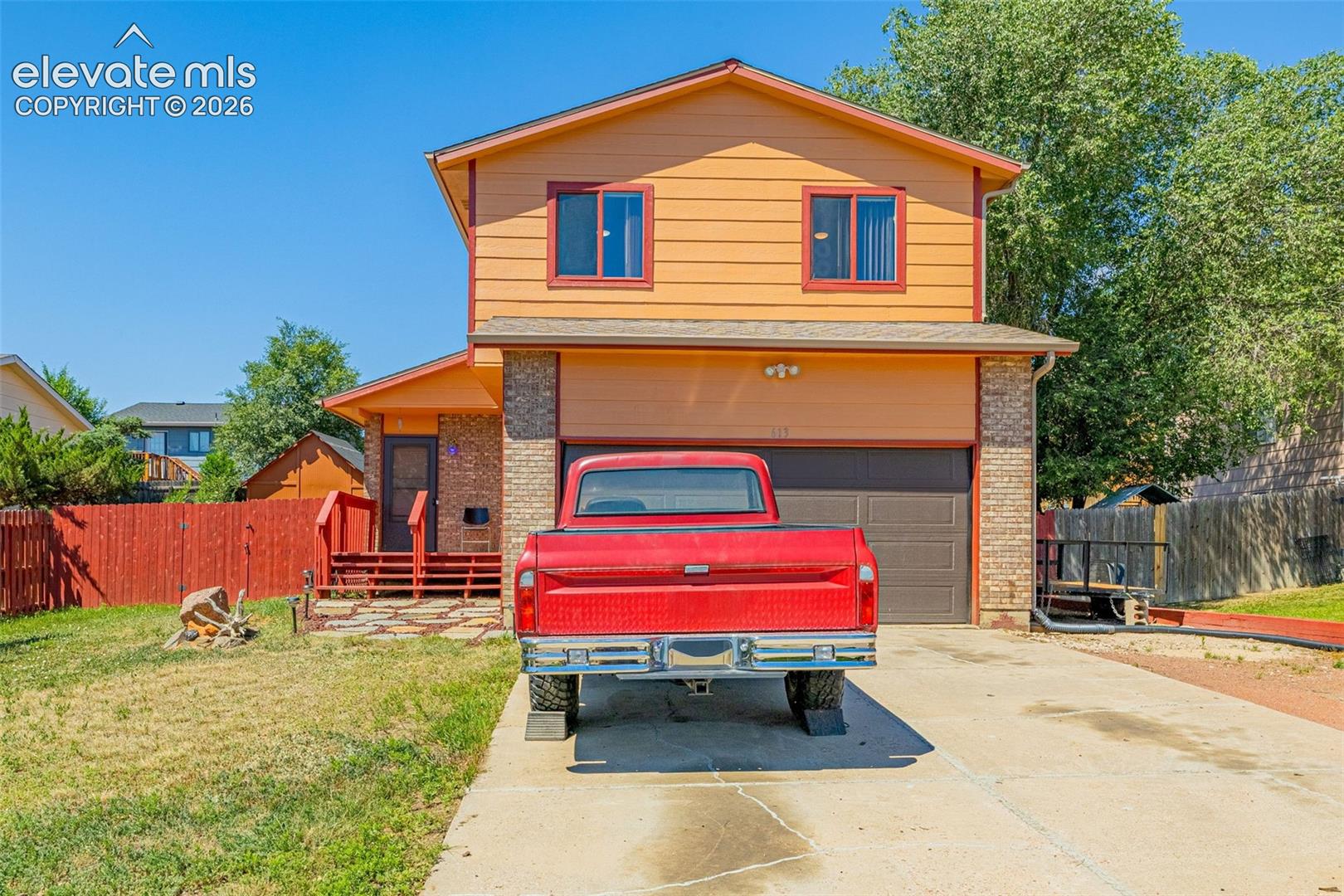 Listing photo 31 for 613 Wheat Field Road