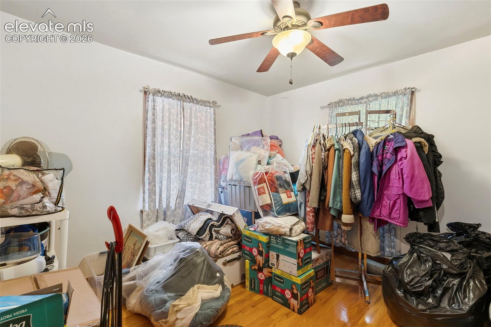 Listing photo 13 for 1128 E Routt Avenue