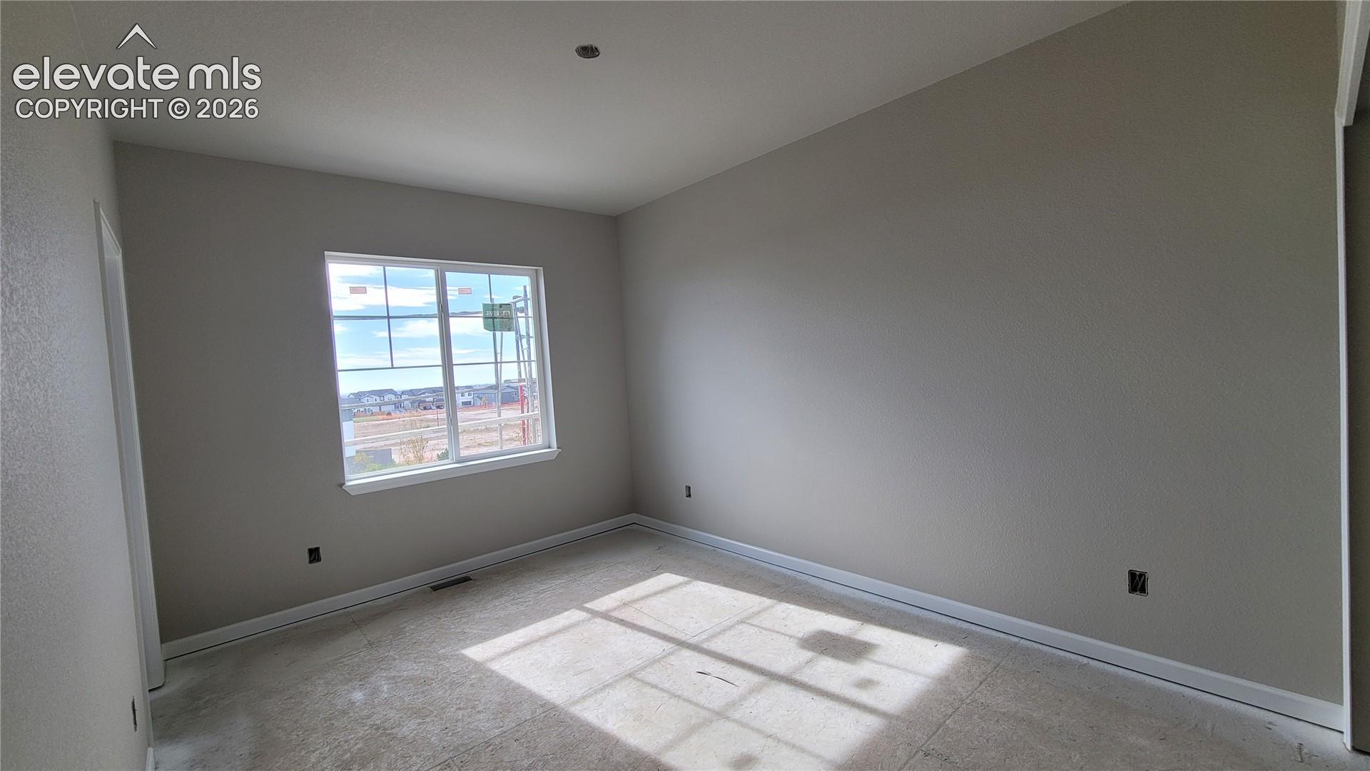 Listing photo 16 for 6670 Miro Lane