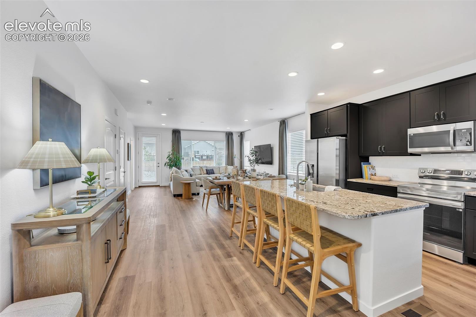 Listing photo 36 for 8180 Manor House Way