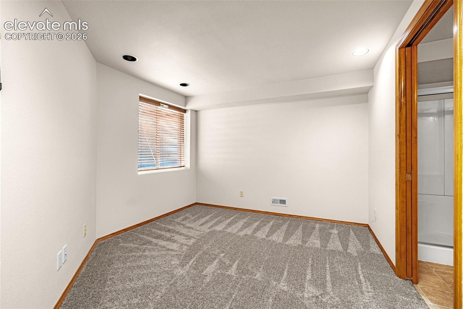 7448 Alameda Court, photo 25