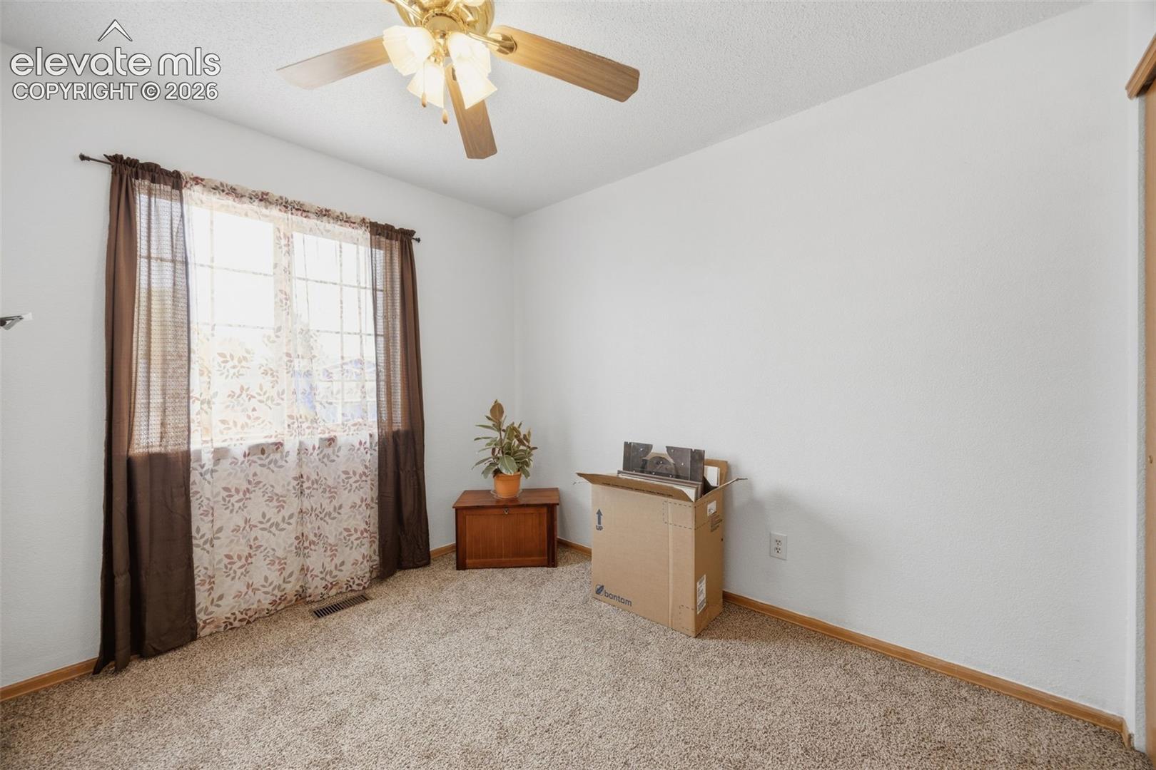 Listing photo 17 for 934 Square Dance Lane