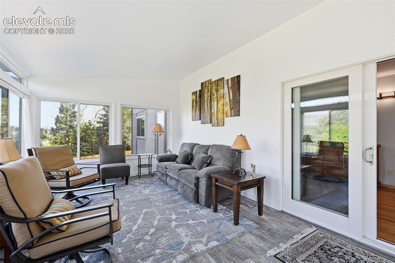 6364 Galway Drive, photo 31