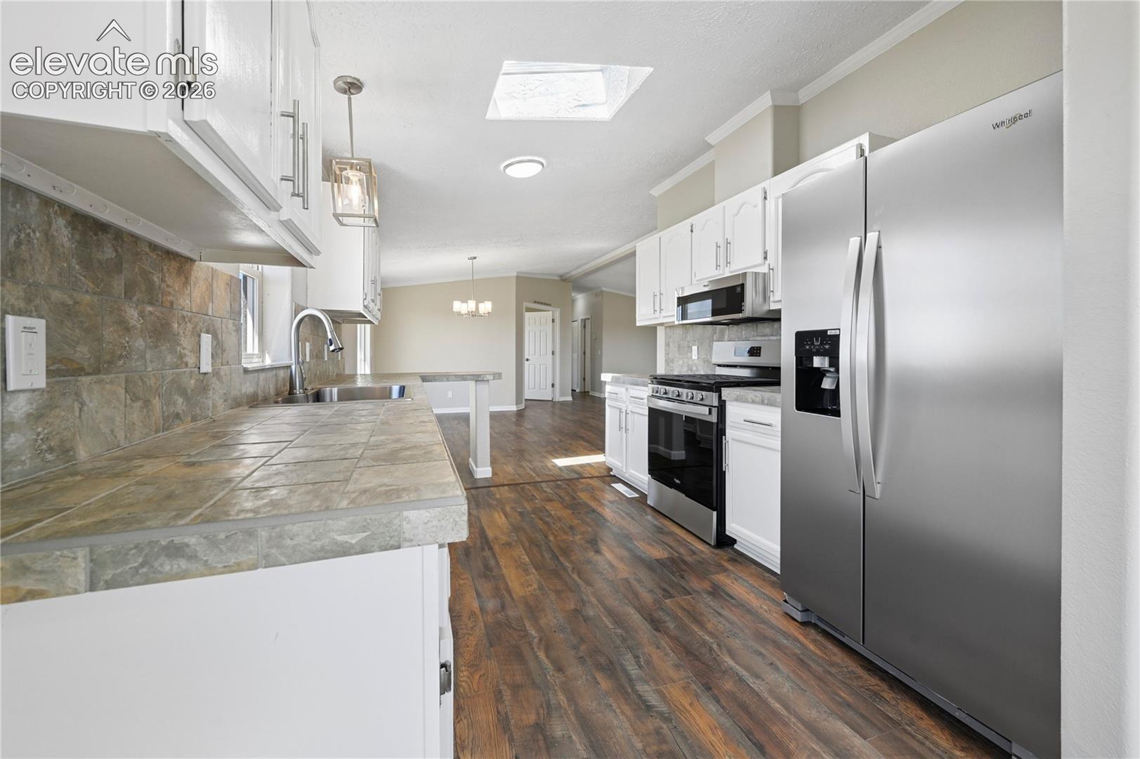 Listing photo 12 for 36680 E Ramah Road