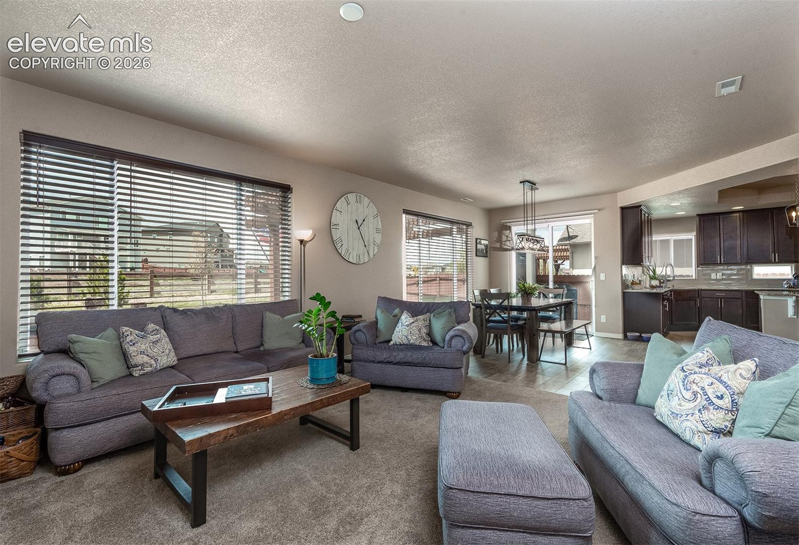Listing photo 16 for 9652 Emerald Vista Drive