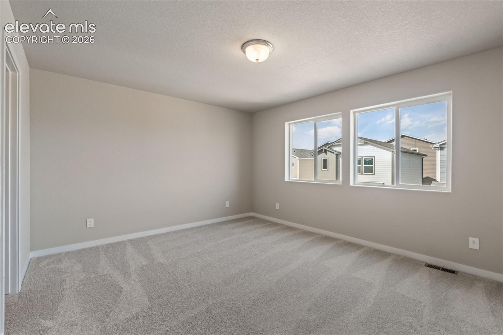 Listing photo 21 for 4536 Hawk Haven View