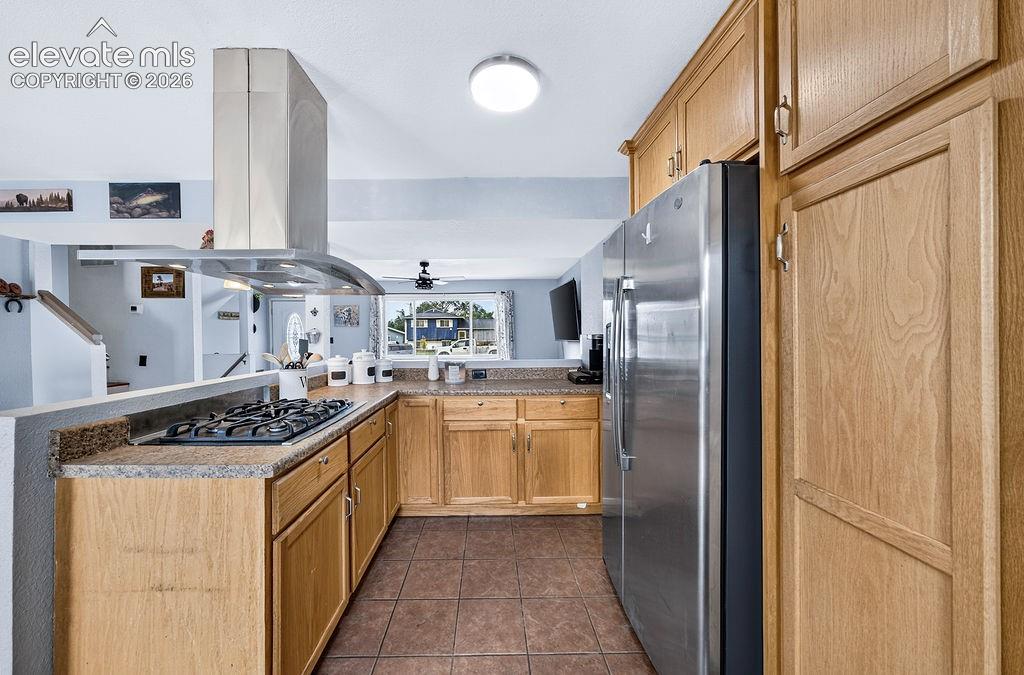 Listing photo 7 for 1345 Southmoor Drive