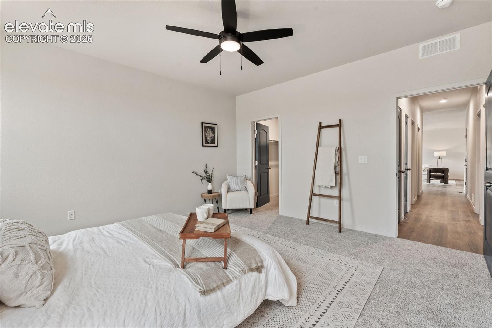 Listing photo 24 for 280 S Meriweather Drive