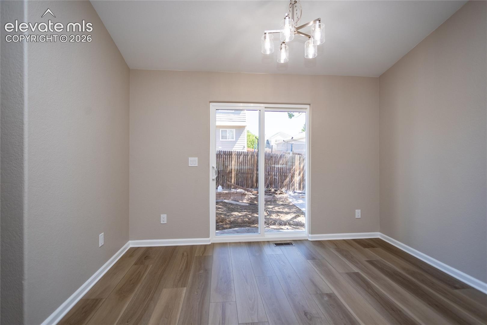 Listing photo 15 for 1504 Ancestra Drive