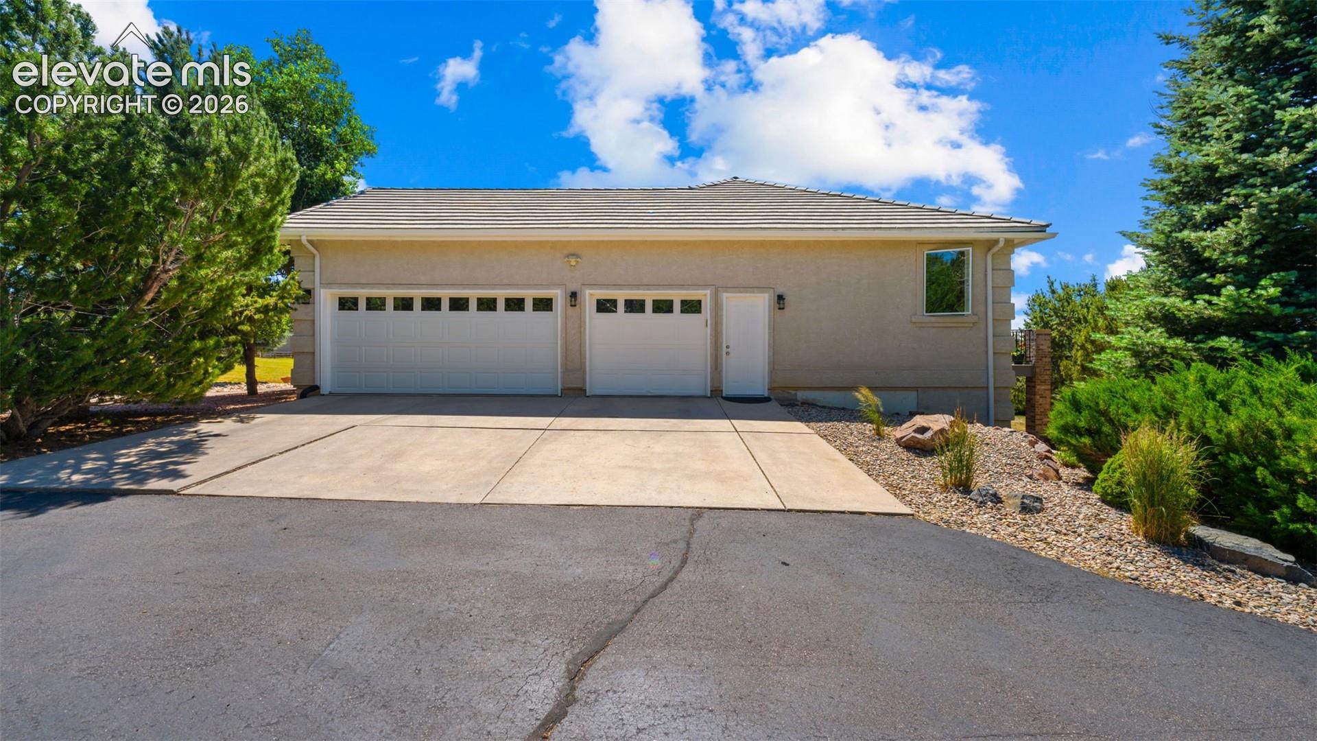 830 Lake Woodmoor Drive, photo 45