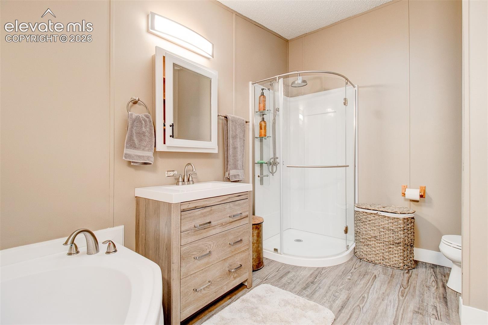 Listing photo 14 for 30255 Antioch Road
