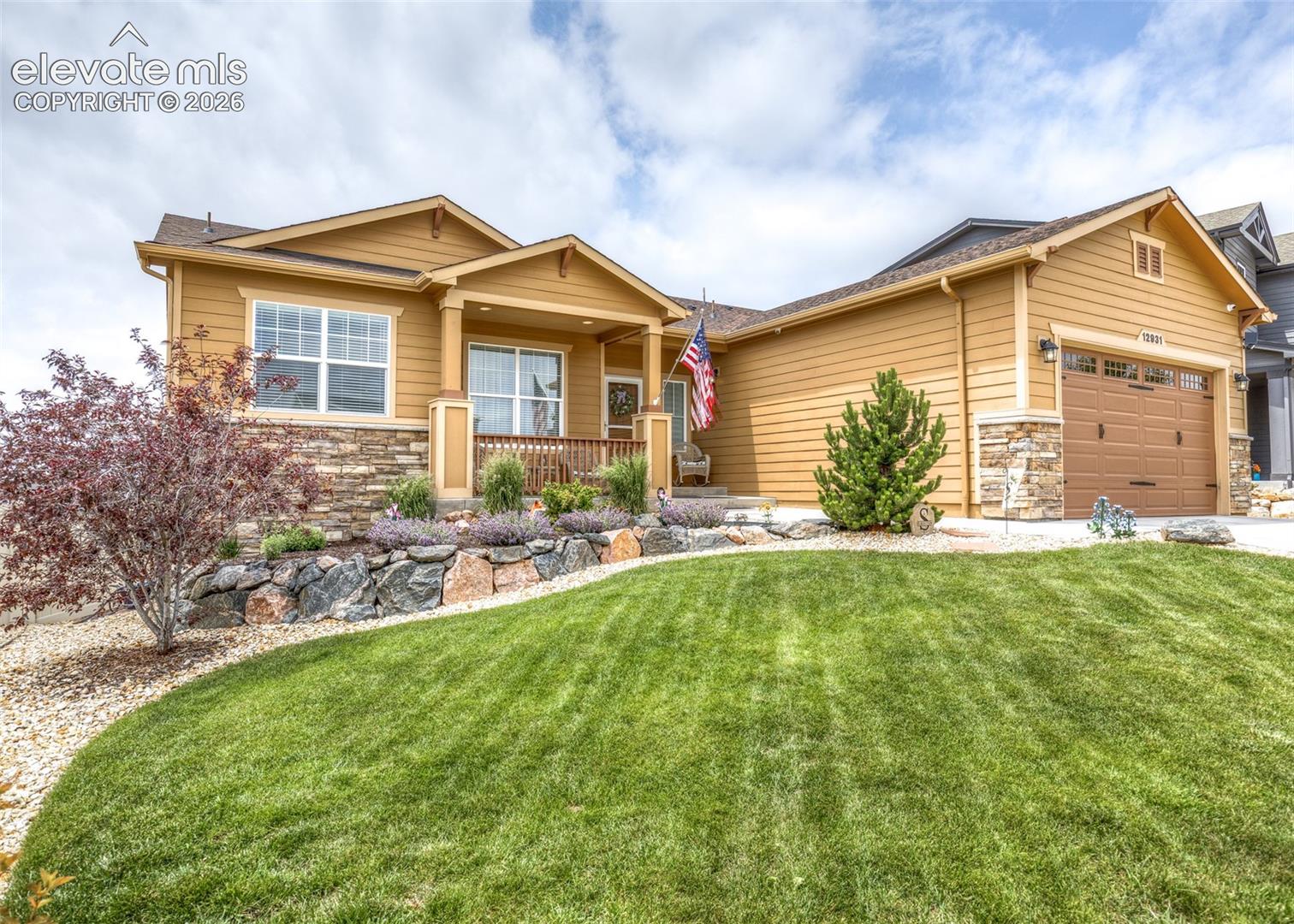 Listing photo 2 for 12931 Stone Valley Drive