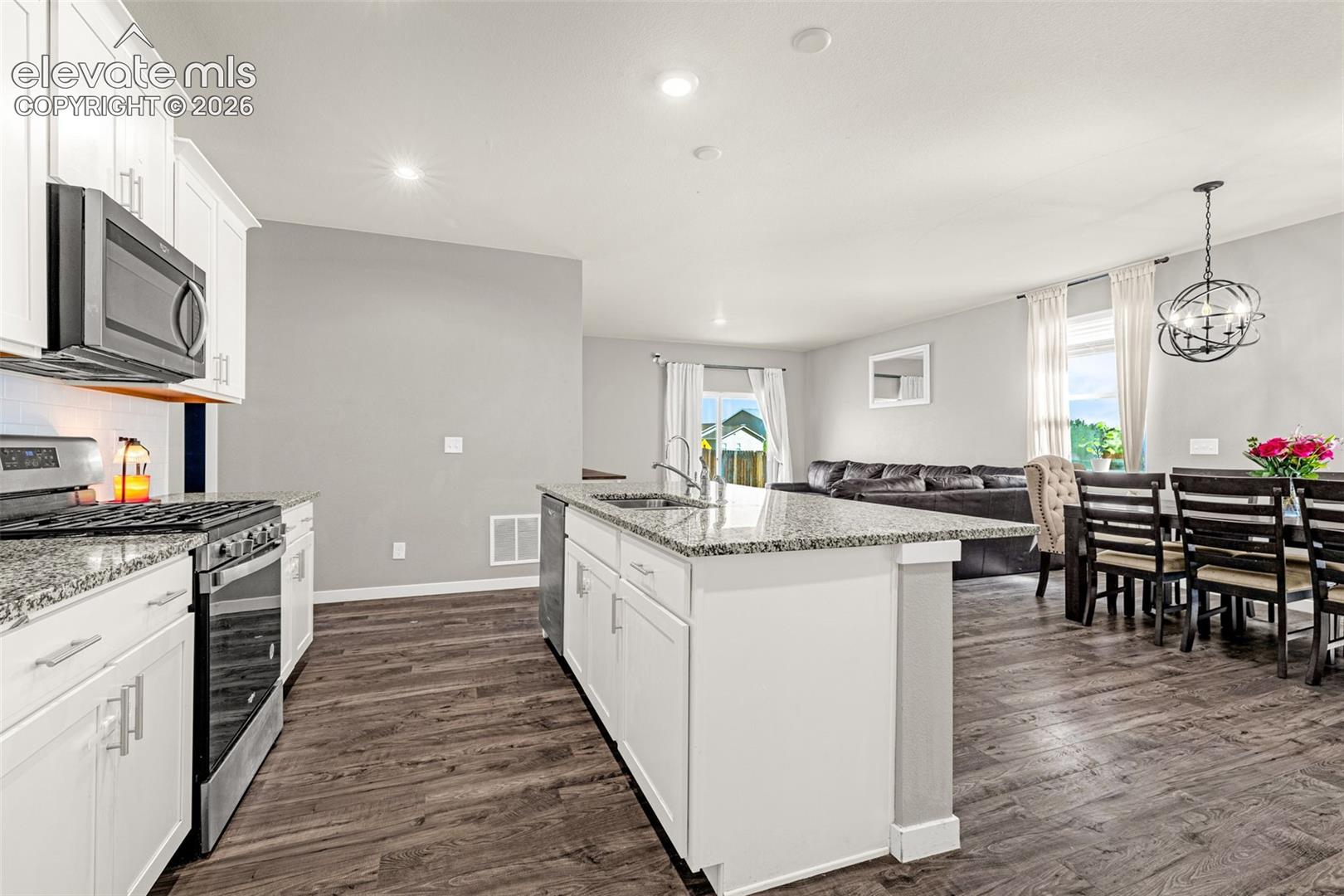 10188 Castor Drive, photo 12