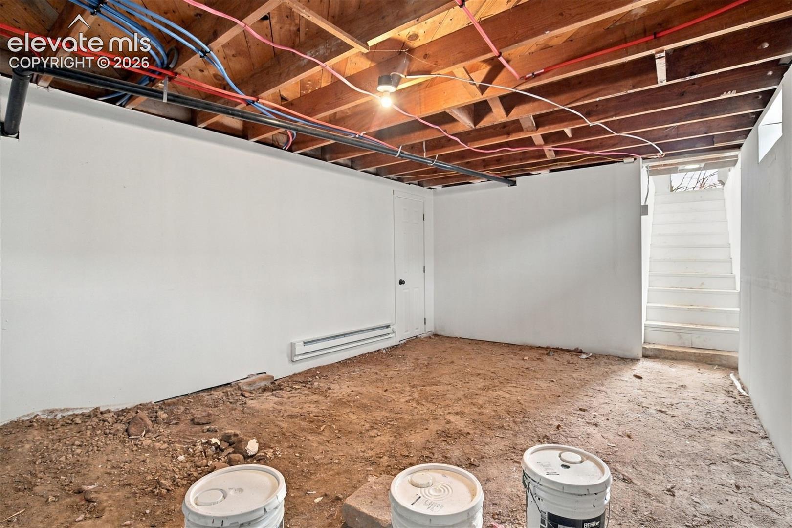 Listing photo 30 for 10672 Boone Road