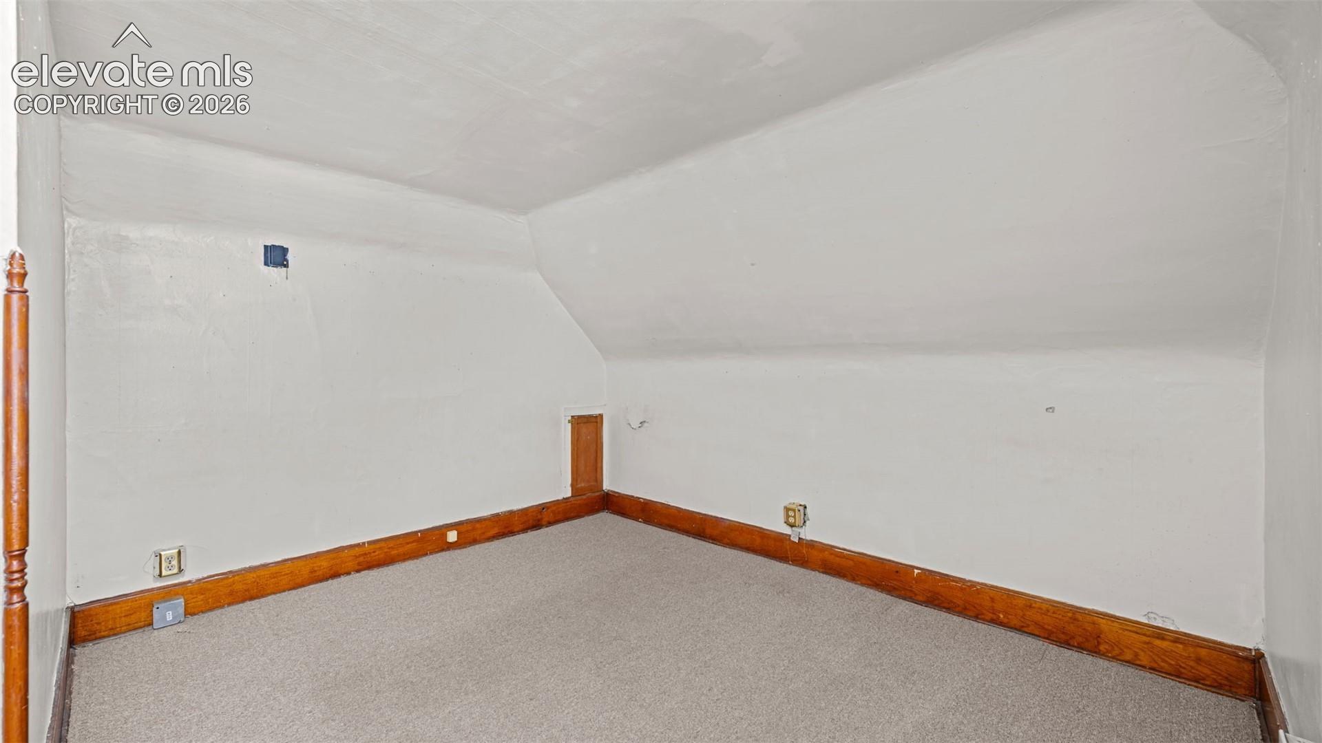 Listing photo 25 for 1919 W Colorado Avenue