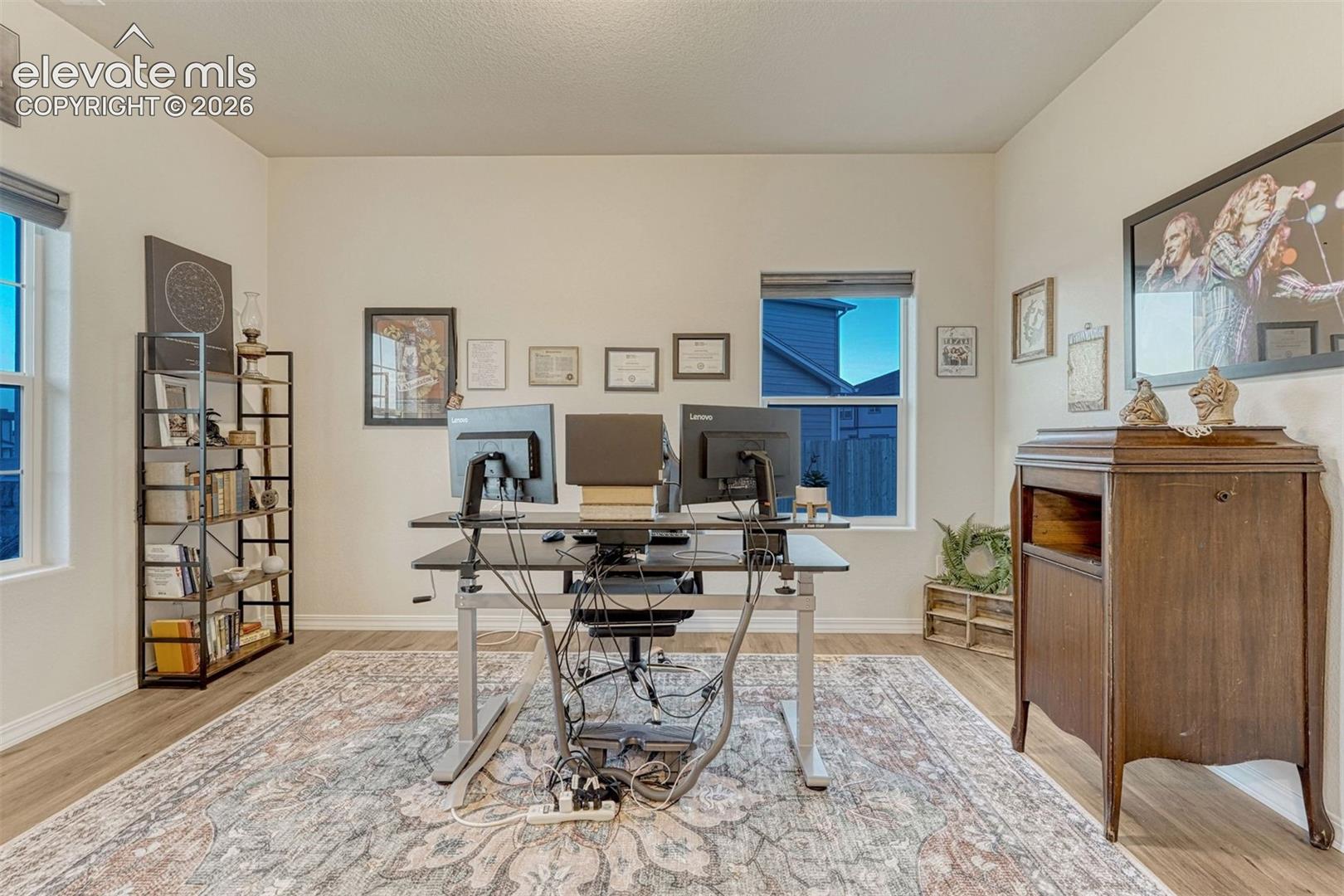 Listing photo 6 for 8268 Sophia Lane